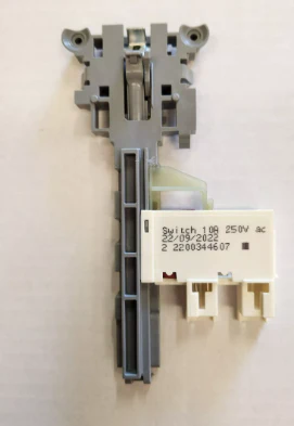 Smeg 690074493 Dishwasher Door Lock & Spacer Kit - SMEG (690074493, 697690335, 697690342, 697690348) latch - Image 3
